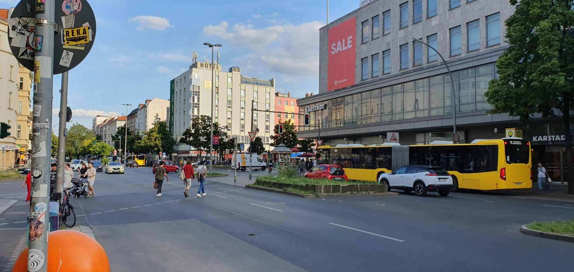 Kreuzberg Neukoelln Berlin Hostel
