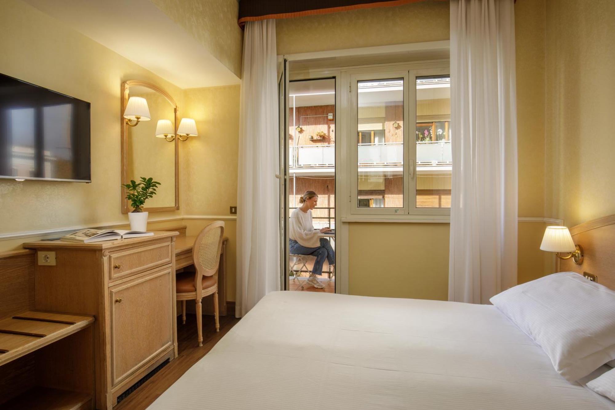 Hotel Santa Costanza By Omnia Hotels