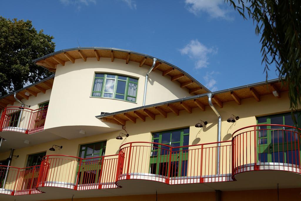 Seminar- Und Gaestehaus Flussbad Gartenstrasse