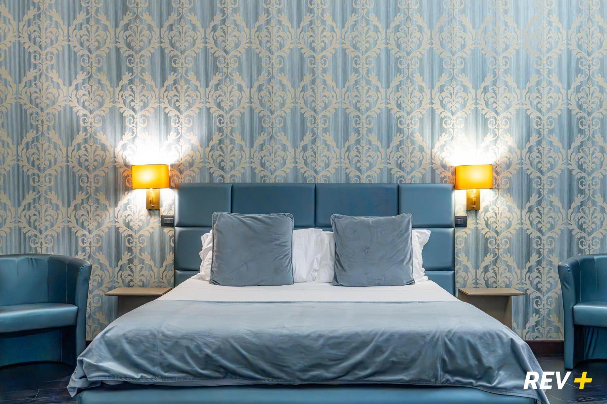 Via Veneto Suites